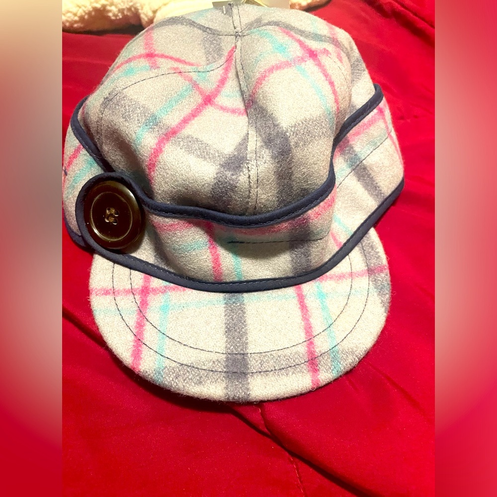 Stormy Kromer button up women’s cap, size 7 1/4
